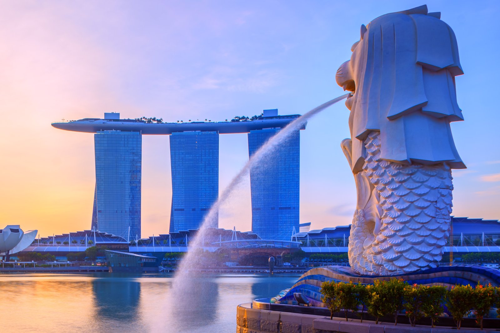 merlion-park-singapore